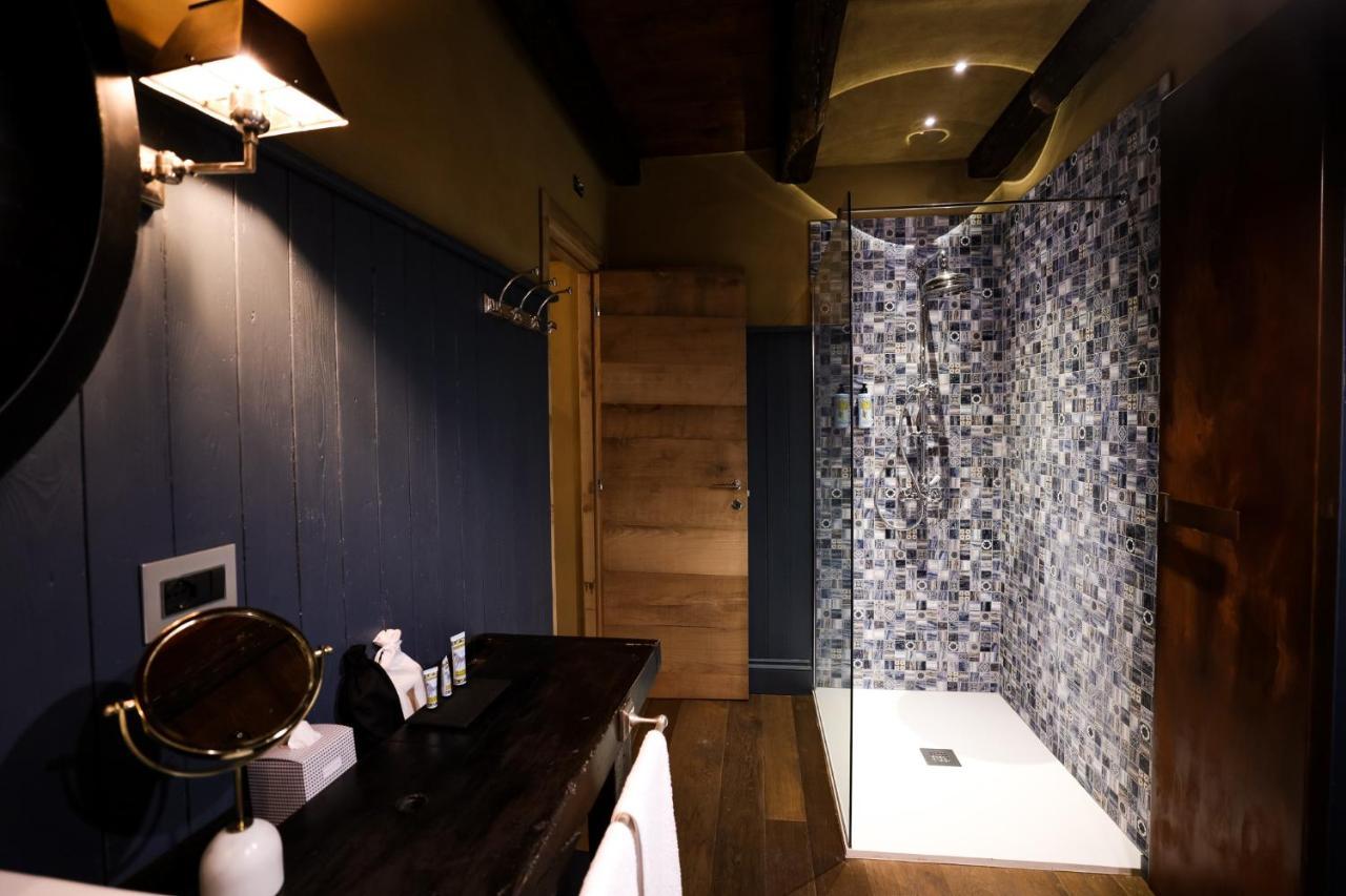 La Piazzetta Degli Artisti - Boutique B&B Bossolasco ภายนอก รูปภาพ